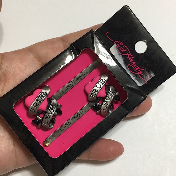 Ed Hardy Accessories - 🖤NEW💕ED HARDY hair bobby pin set